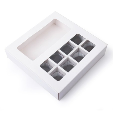 Folding box under 8 sweets + chocolate, white, 17.7 x 17.8 x 3.8 cm