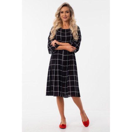 Women's dress, size 42-8