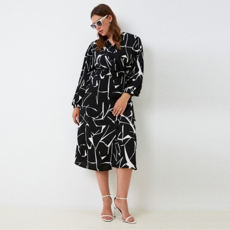 Women's dress Mist, Plus-Size, R.52, Black