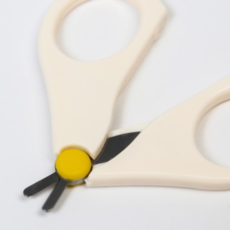 Children's manicure scissors, with a protective cap, type 1, milk color-2