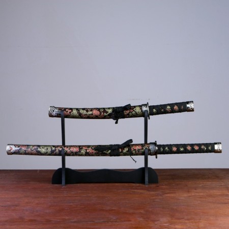 Suv. Product Katana 2V1 on a stand, scabbard fabric, dragons gold on black 47/70cm