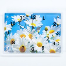 Carty clock is wall, interior 