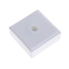 The LED lamp with the engine sensor., Square, 6 LED, 2 W, from BAT. 3*aaa, 6500k, white 942457