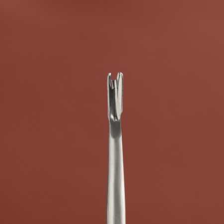 Skin tool, for removing champs and grooves, V-shaped, 11.5 cm-4