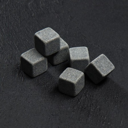 Gift set for whiskey 250 ml. And stones for whiskey 6 pcs. "Friends like stars"-4