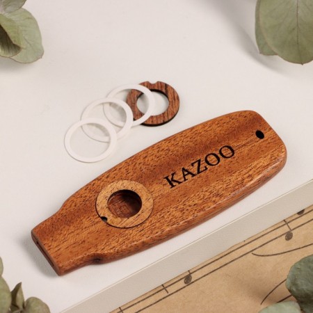 Music Life, wooden, 9.5 x 2.8 cm, elips