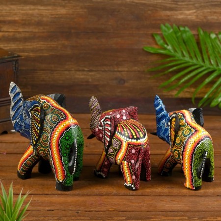 Souvenir tree "Elephant with a point pattern" 15x8x18 cm, mix-2