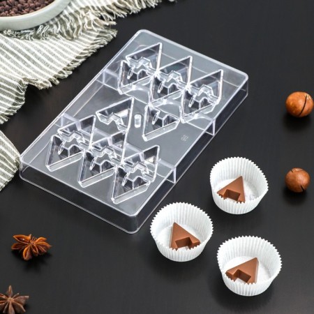 Form for chocolate and sweets "Cheops", 14 cells, 20 × 12 × 2.5 cm