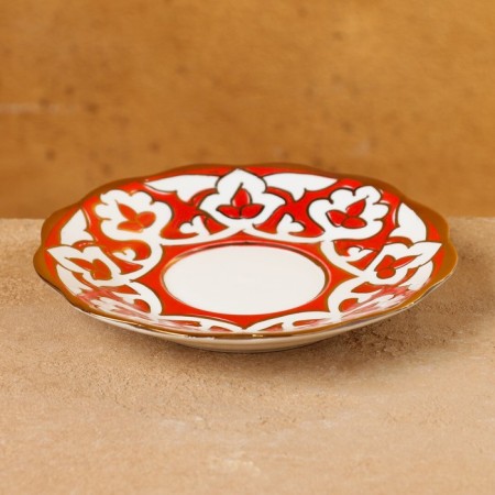 Pakhta plate red in gold