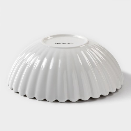 Porcelain salad magistro "Flower", 0.45 l, d = 16 cm, white color-2