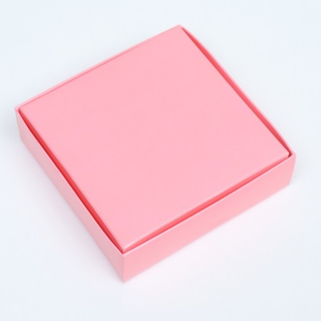 Box for sweets 4 pcs, with a horse, pink, 12.5 x 12.5 x 3.5 cm-2