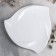 Porcelain platele triangular wilmax ariela, d = 30 cm, white color