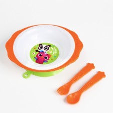 A set of children's utensils 