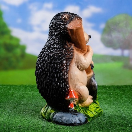 Garden figure "Hedgehog with a shovel" 22x22x31cm-1