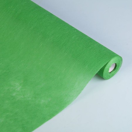 The felt is plain, green, 50 cm x 15 m-1