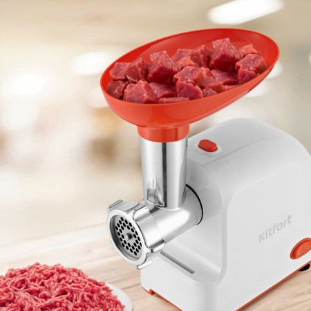 KitFort KT-2113-3, 1000 W meat grinder, 4 nozzles, cord 0.7 m, white-red-5