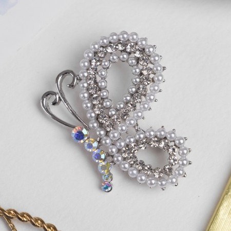Brooch "Butterfly" pearl, white color in silver-1