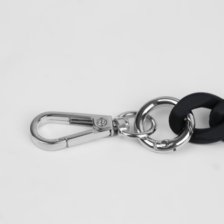 A chain for a bag, with carbines, plastic, 23 × 17 mm, 30 cm, black/silver color-1