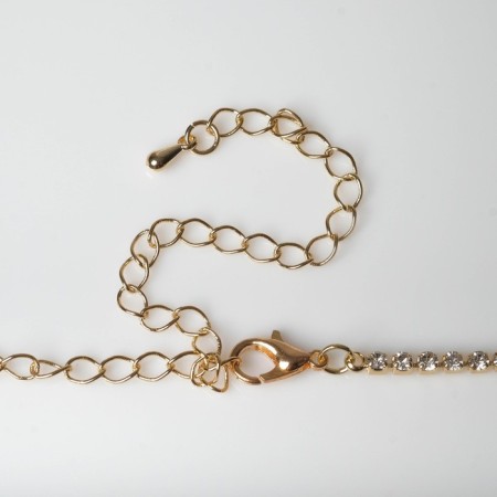 Choker "ice" elegant, white color in gold, 32 cm-1