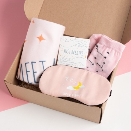 Female gift "Just Relax": blanket, socks, mask