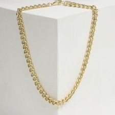 The necklace 
