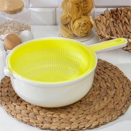 A colander with a pallet, d = 25 cm, plastic, color mix-1