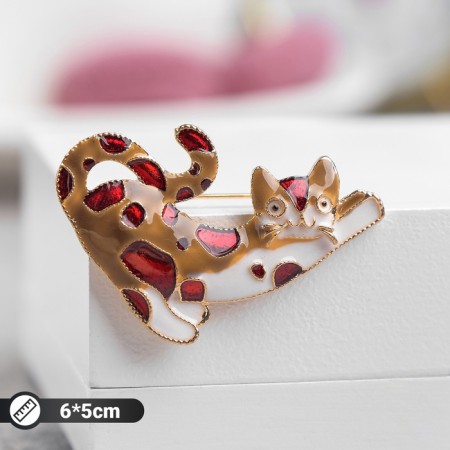 Brooch "Cat" Lisice, Colored in Gold