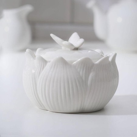 Ceramic "flower" sugar tower, white color