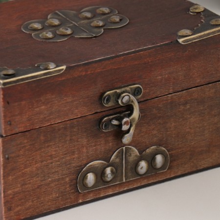 Casket wood chest "Herchism" with rivets, brown 15x10.5x8.5 cm-1