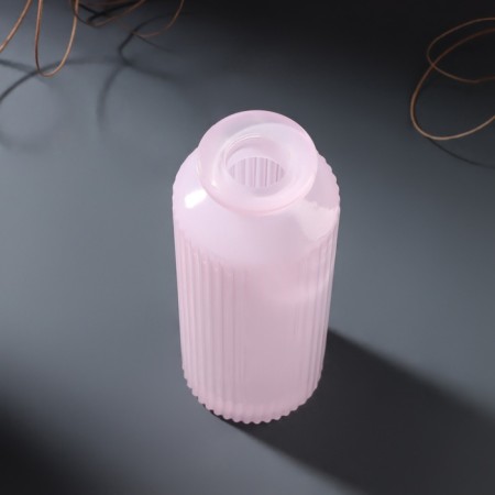 Diffuser for essential oils "Vertical" 135 ml matte pink 5x5x13 cm-2