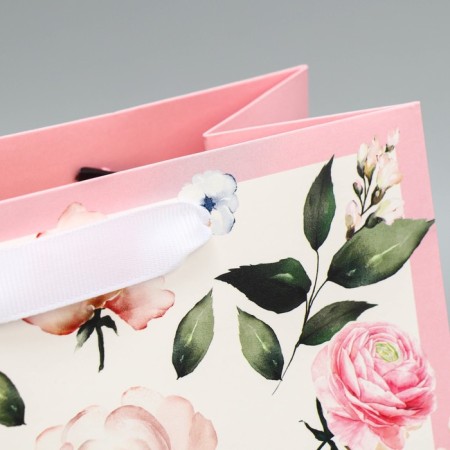 Package Gift Laminated Vertical, Packaging, "Happiness", MS 18 x 23 x 8 cm-4