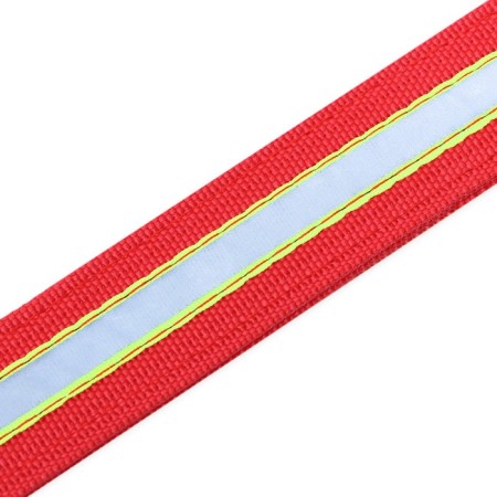 The collar is a four-layer reflective with a swivel 71 x 5 cm, Osh 55-65 cm, red-7
