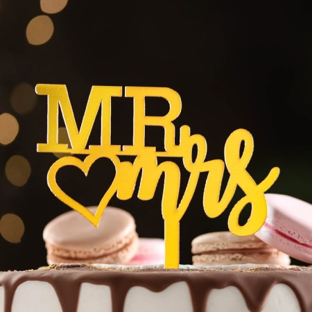 Topper "Mr & Mrs" with heart, gold, give beautifully