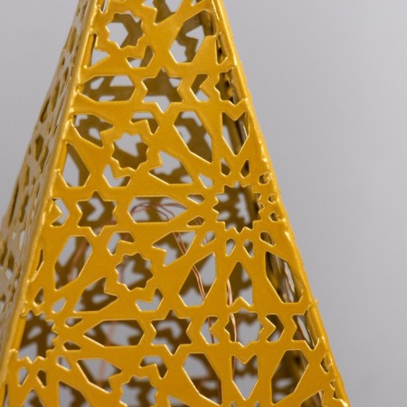 Spinker "Eastern Lantern. Pyramid" LED from batteries 3haaa gold 22x10.5x10.5 cm Risalux-5