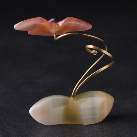 Souvenir "Flower of Orchids", Selenite-1