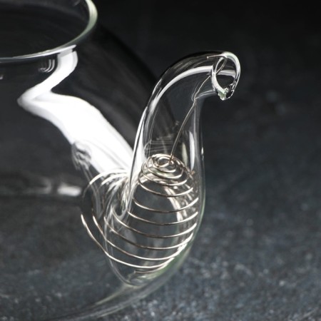 A glass teapot with a metal sieve of the Elegy, 800 ml-2