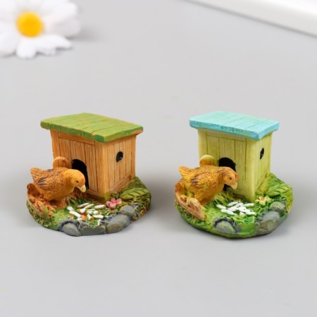 Figure for Florarium Polystone "Chicken at the chicken coke" MIX 4x4x3.7 cm