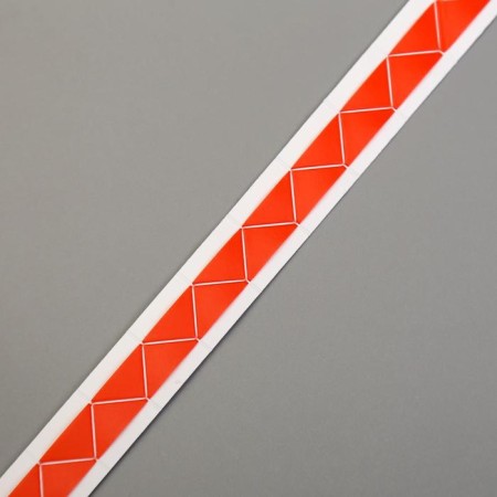 A set of corners with a pocket for photos of 250 corners "red" 2mx1.03 cm-1