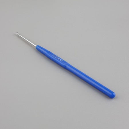Knitting hook, with a plastic handle, d = 2.5 mm, 13.5 cm, blue color-2