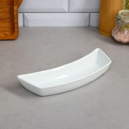 Saletnik "crescent", 250 ml, porcelain, Iran