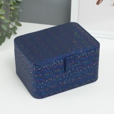 Casket to the leatherette for jewelry 
