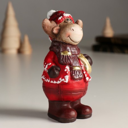 Souvenir Ceramics "Losik in a red down jacket, holds the star" 7.3x6.8x12.6 cm-1