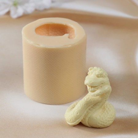 Silicone Mold "Snake No. 2" Silicon 6x5x4 cm-3