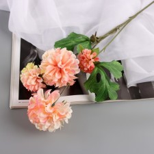Artificial flowers 