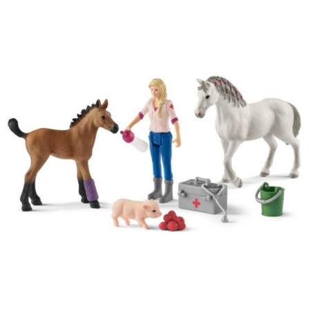 Game set "Hare and a foal at the doctor"
