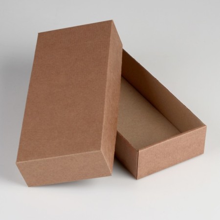 Box of a team without printing a lid is a brown without a window 24 x 11.5 x 4.5 cm