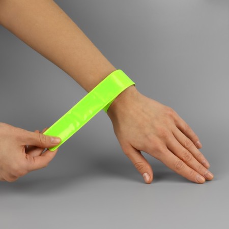 Reflective slap score, self-fixing, 3 × 40 cm, light green color-4