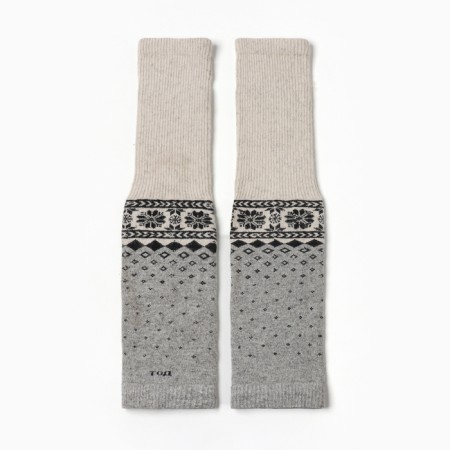 Women's hetras from Mongolian wool, white color