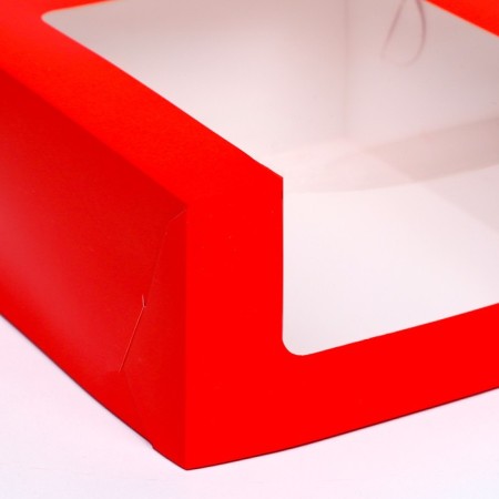 Confectionery packaging with a window, red, 21 x 21 x 10 cm-2