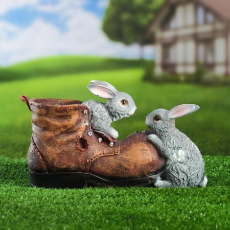 Figure pot "Bashmak with bunnies" 26x12x15cm